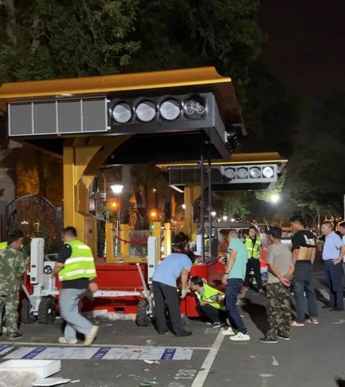 1757381768731505.jpg 640 (2).jpg